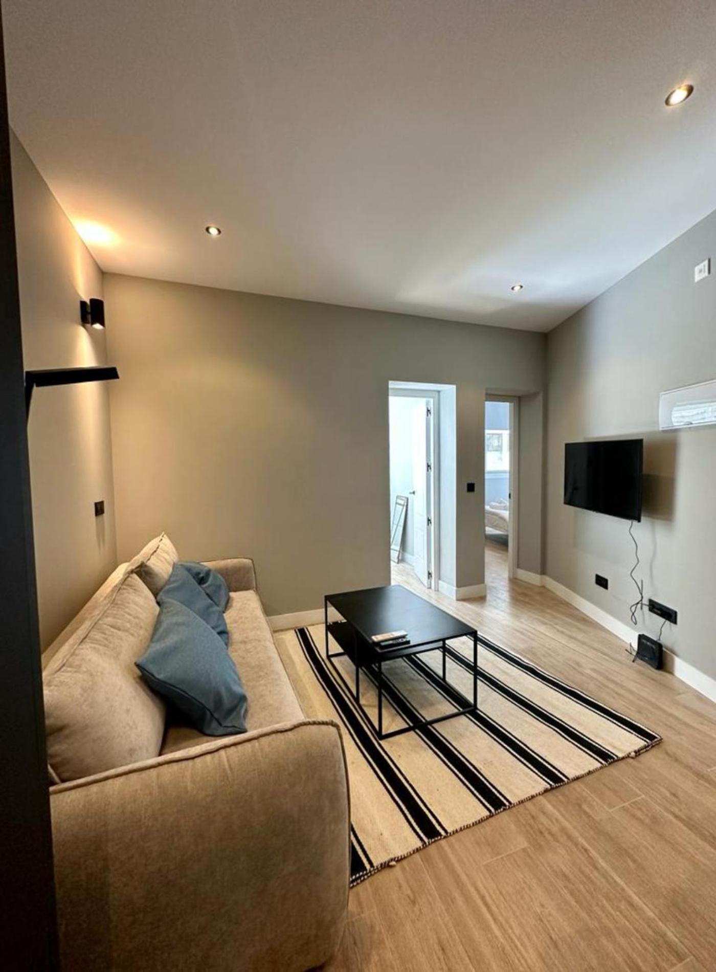 Central Apt De 2Hab Para 5Pax En Calle Silva E2 مدريد المظهر الخارجي الصورة